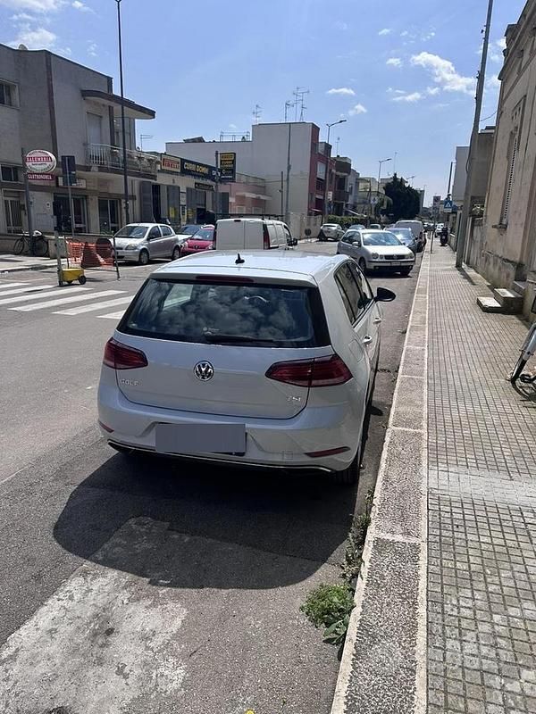 Usata VW Golf VII 110 CV (80 kW) 2017 Bianco Berlina