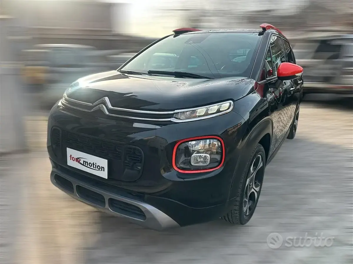 Usata Citroën C3 Shine 110 CV (80 kW) 2018 Nero Utilitaria