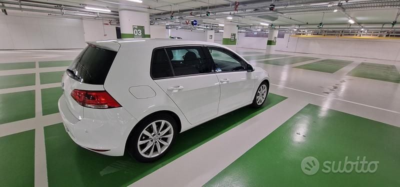 Usata VW Golf VII 150 CV (110 kW) 2013 Bianco Utilitaria
