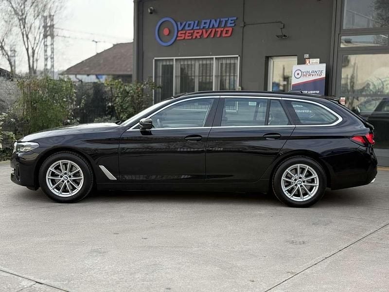Usata BMW 520 190 CV (139 kW) 2021 Nero Berlina