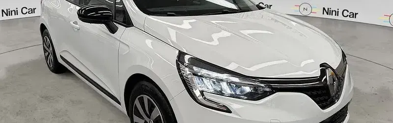Usata Renault Clio Equilibre 101 CV (74 kW) 2023 Grigio Utilitaria