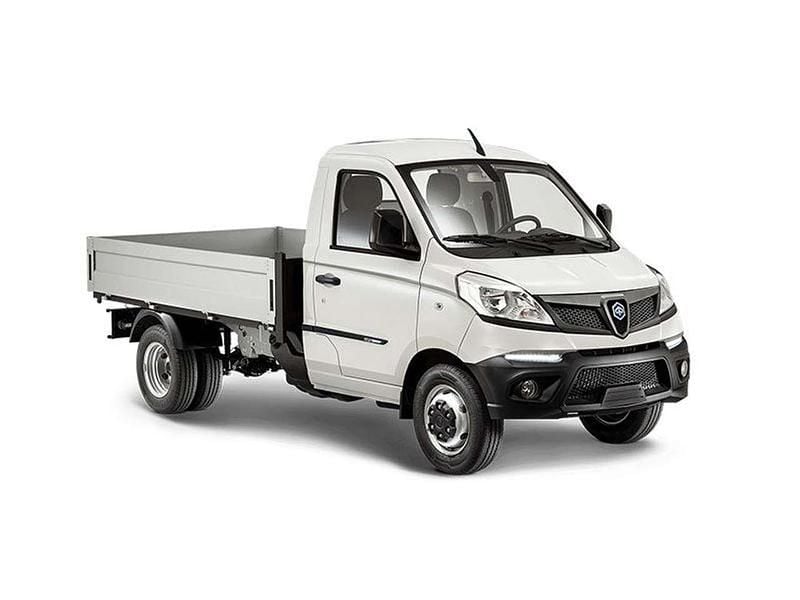 Plaster white Nuova 2025 Piaggio Porter | 22.794 € (Molto cara) - Immagine 1/2