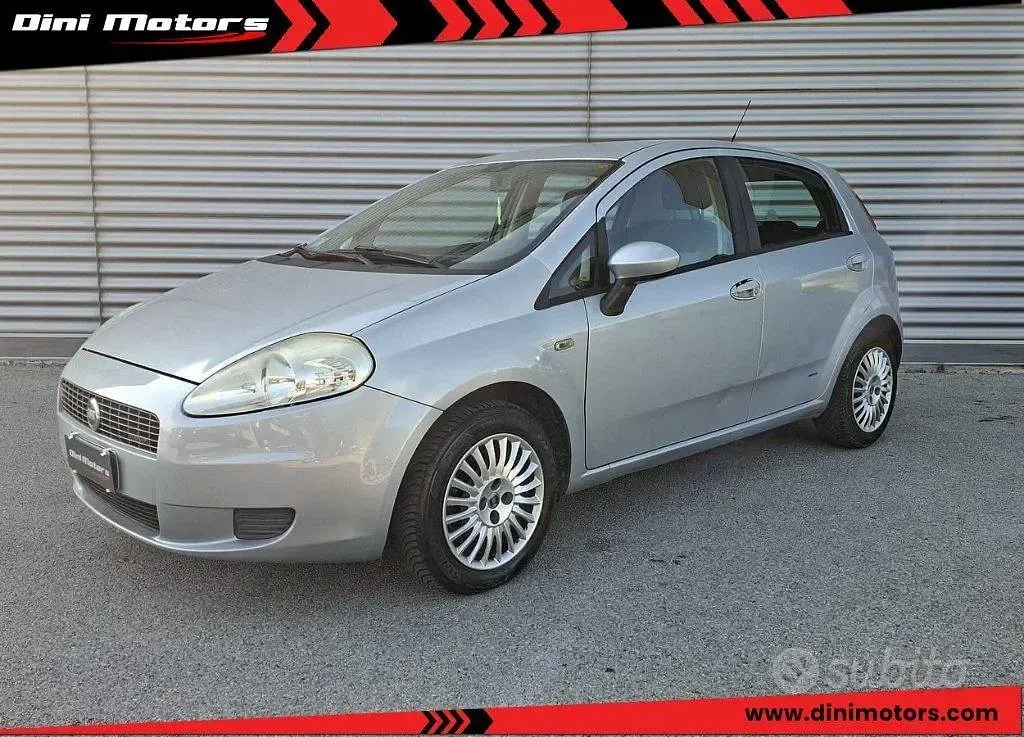Usata Fiat Grande Punto Active 75 CV (55 kW) 2006 Utilitaria