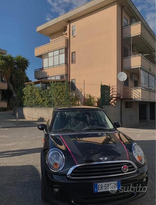 Usata Mini ONE 75 CV (55 kW) 2012 Nero Utilitaria