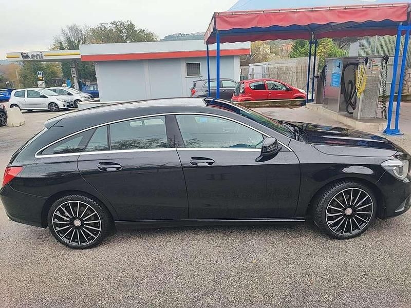 Usata Mercedes CLA200 Shooting Brake 136 CV (100 kW) 2015 Station wagon