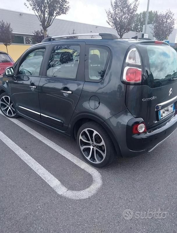 Begagnad Citroën C3 92 HK (67 kW) 2012 Minibuss