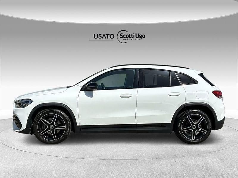 Usata Mercedes GLA200 Premium 150 CV (110 kW) 2023 *** SUV