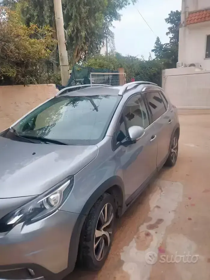 Usata Peugeot 2008 Allure 99 CV (72 kW) 2019 SUV