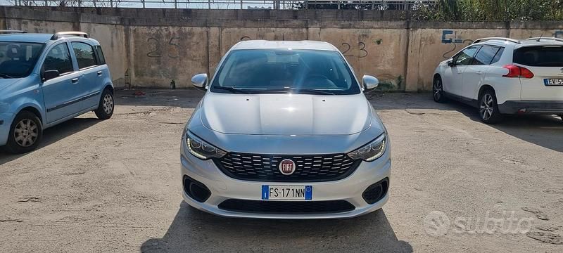 Usata Fiat Tipo Easy 2018 Grigio Berlina