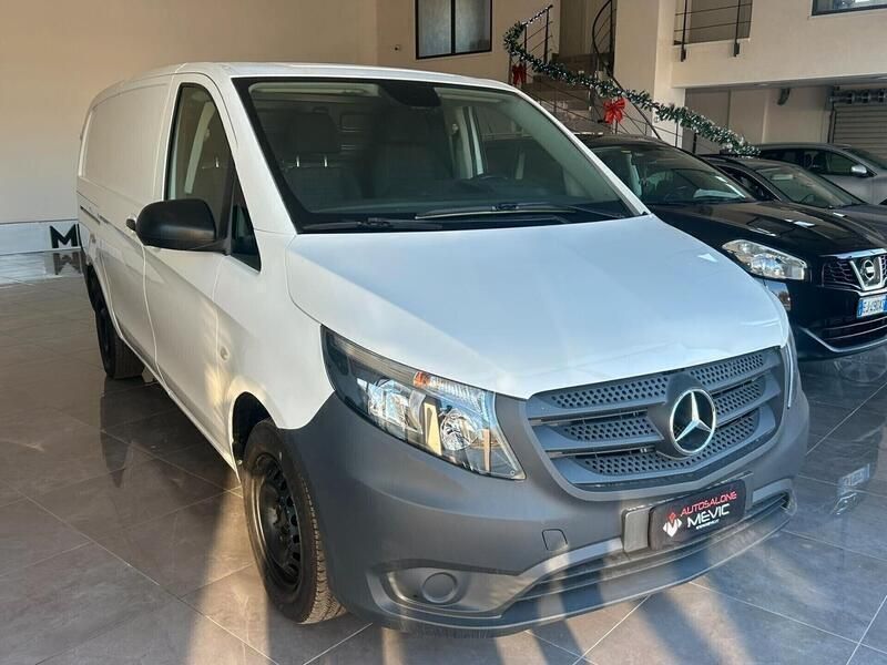 Bianco Usata 2019 Mercedes Vito Furgone | 13.900 € (Super prezzo) - Immagine 1/4