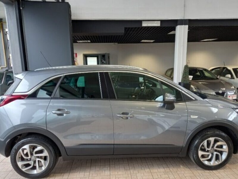 Usato 2018 Opel Crossland X 1.2 Benzin 110 CV (10.990 €)