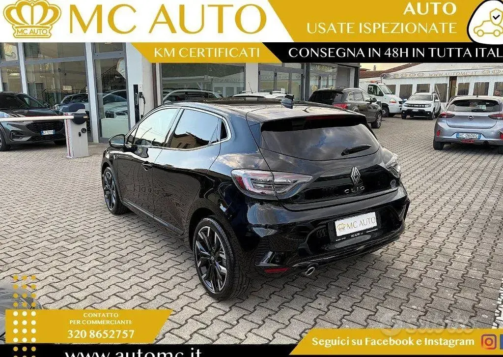 Nuova Renault Clio V Techno 101 CV (74 kW) 2025 Nero Berlina