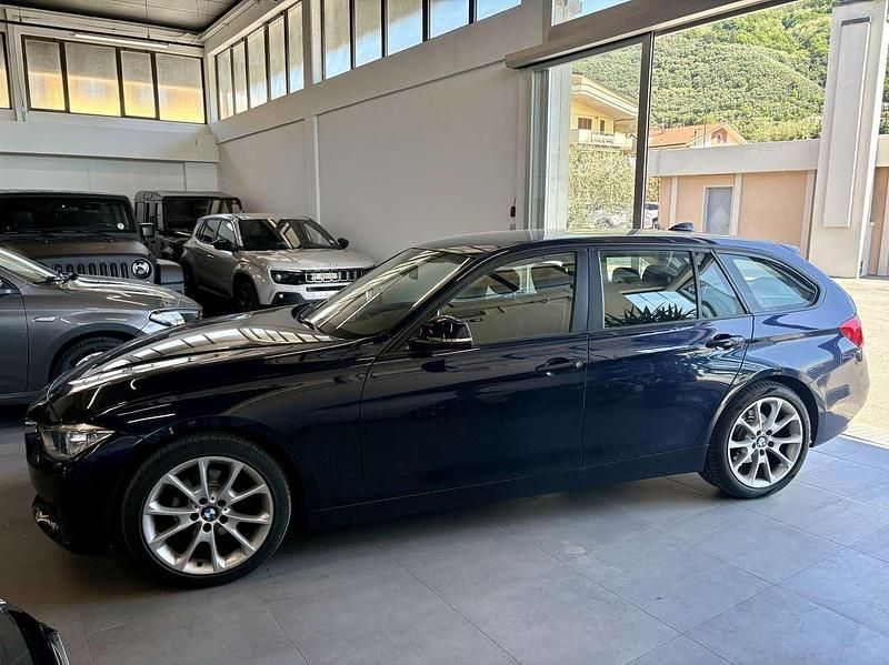 Usata BMW 316 116 CV (85 kW) 2013 Blu/azzurro Station wagon