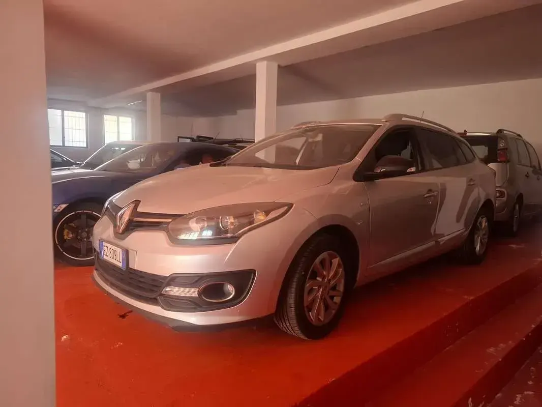 Usata Renault Mégane GrandTour 106 CV (77 kW) 2015 Station wagon