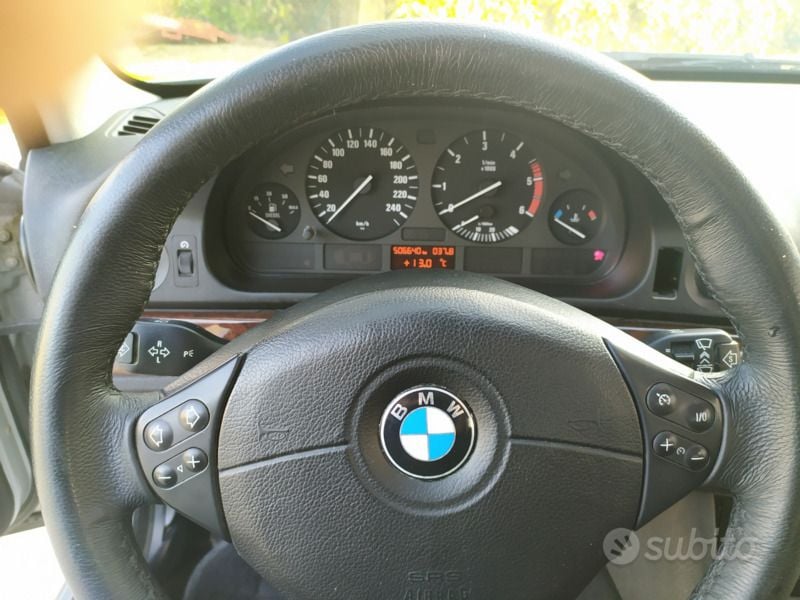 Usata BMW 530 193 CV (141 kW) 2001 Grigio Berlina