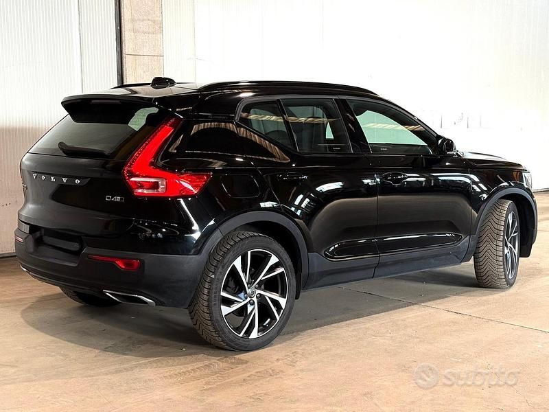 Usata Volvo XC40 R-Design 190 CV (139 kW) 2018 Nero SUV