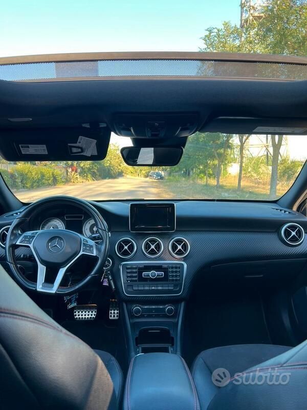 Usata Mercedes A200 136 CV (100 kW) 2015 Grigio Utilitaria