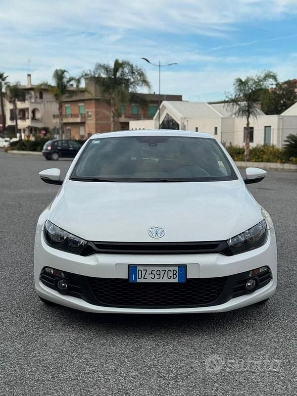 Usata VW Scirocco 160 CV (117 kW) 2010 Bianco Coupé