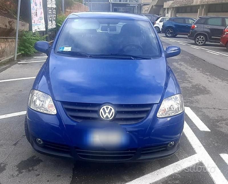 Usata VW Fox 75 CV (55 kW) 2009 Blu/azzurro Utilitaria