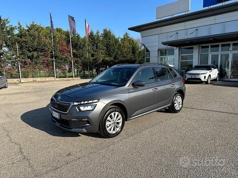 Usata Skoda Kamiq Ambition 95 CV (69 kW) 2023 Grigio SUV