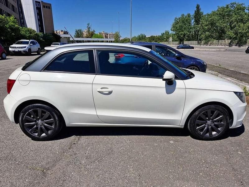 Usata Audi A1 Ambition 86 CV (63 kW) 2012 Bianco Utilitaria