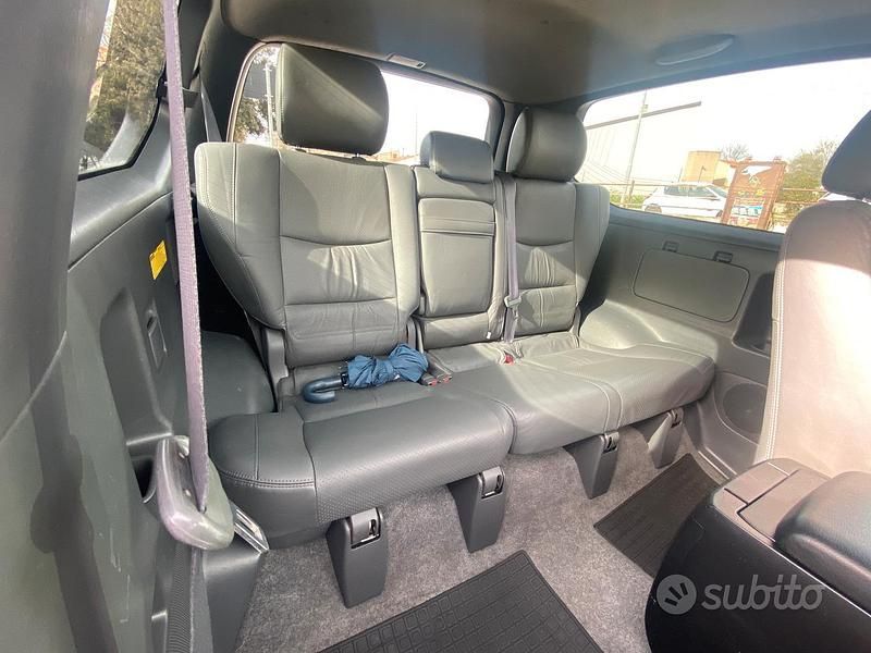 Usata Toyota Land Cruiser Prado Executive 166 CV (122 kW) 2005 Grigio SUV