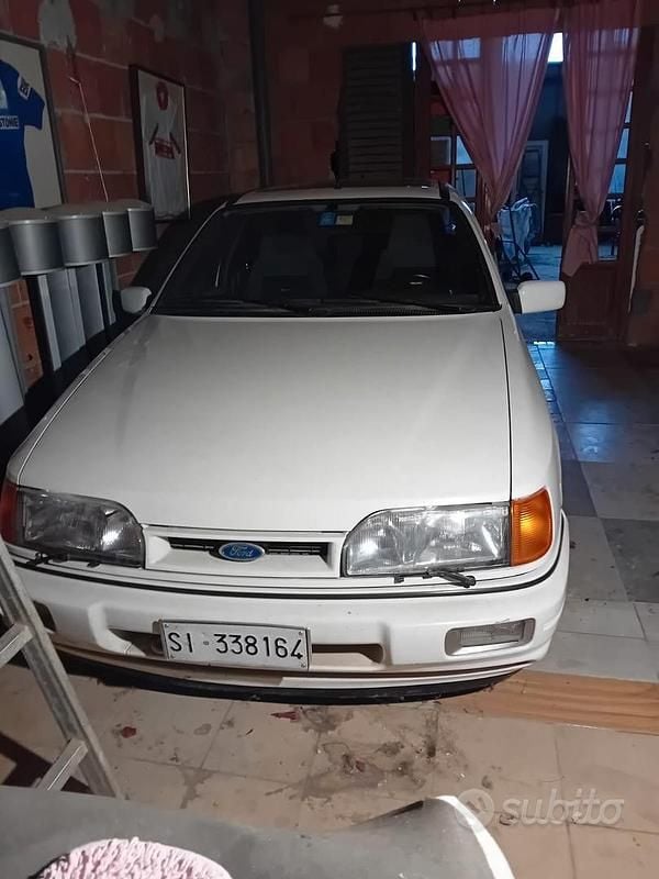 Usata Ford Sierra 1989 Bianco Berlina