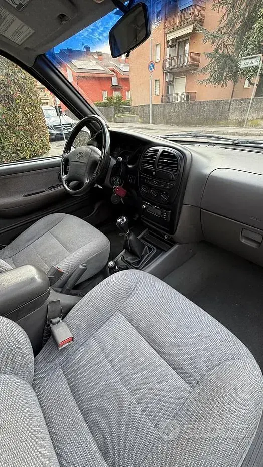 Usata Kia Sportage 83 CV (61 kW) 2002 Verde SUV