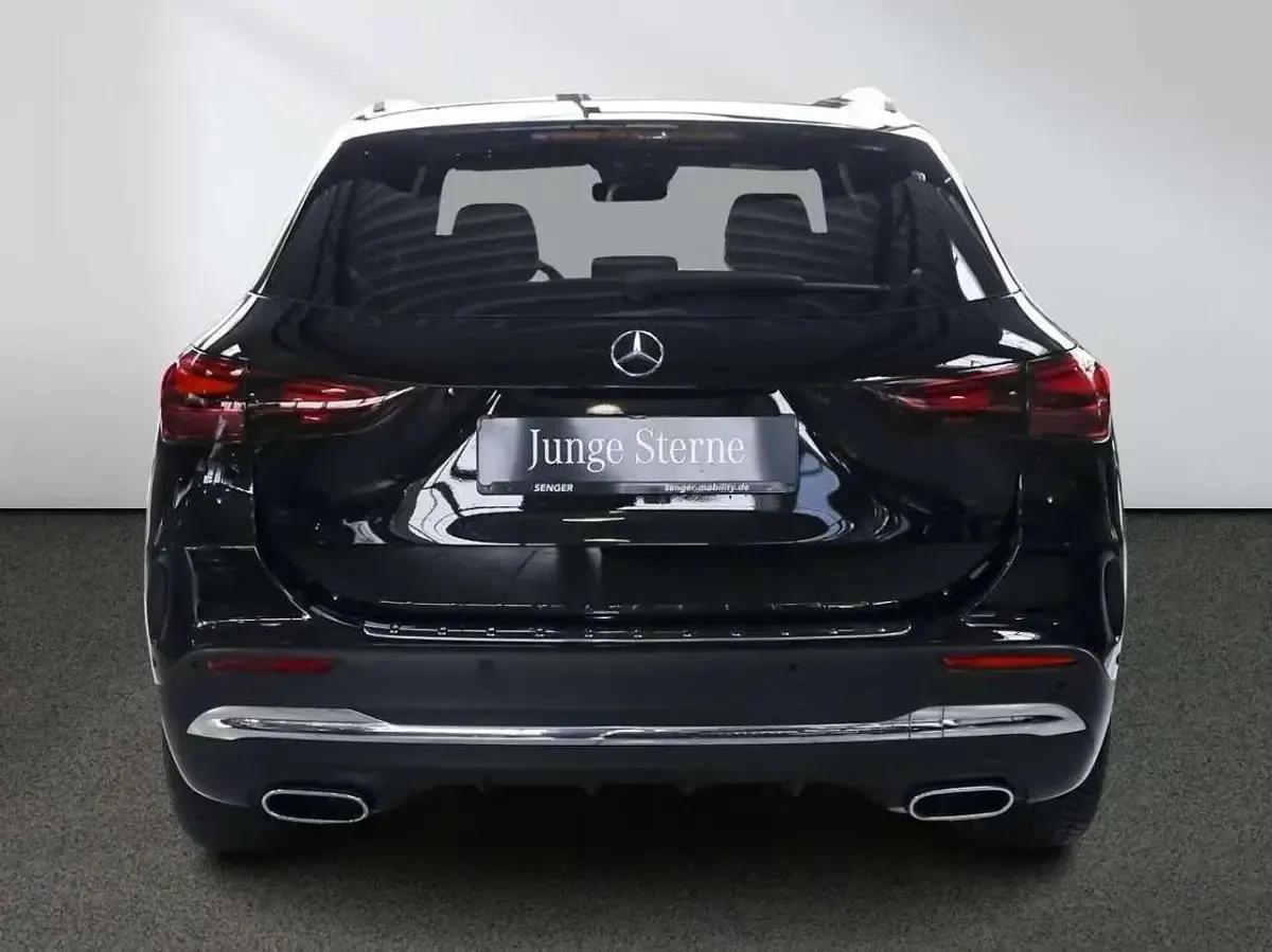 Usata Mercedes GLA200 AMG 163 CV (119 kW) 2024 Nero SUV