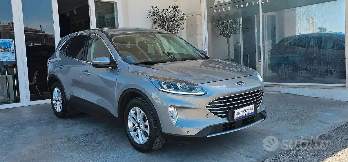 Usata Ford Kuga Titanium 120 CV (88 kW) 2020 SUV
