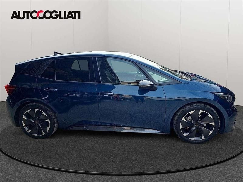 Usata Cupra Born 150 kW (204 CV) 2023 Blu/azzurro Utilitaria