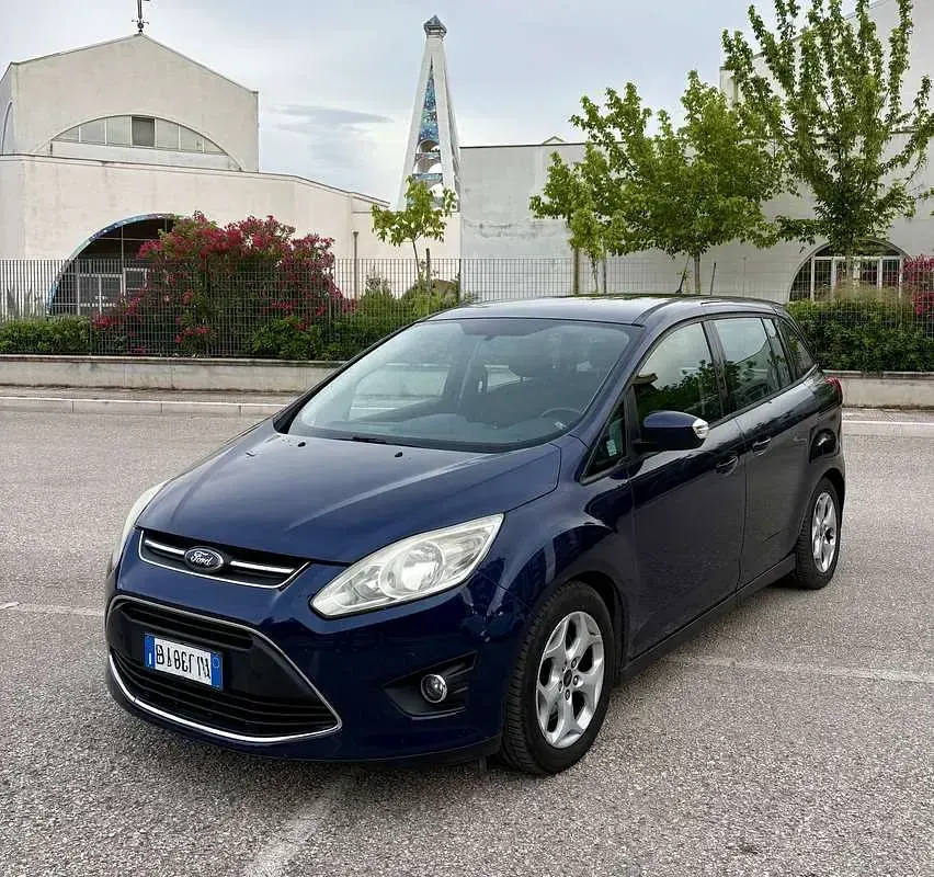 Usata Ford Grand C-Max Titanium 125 CV (91 kW) 2011 Bluazzurro Monovolume