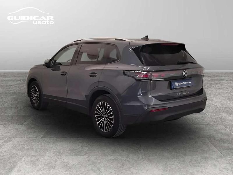 Usata VW Tiguan Allspace Edition 150 CV (110 kW) 2024 Grigio SUV