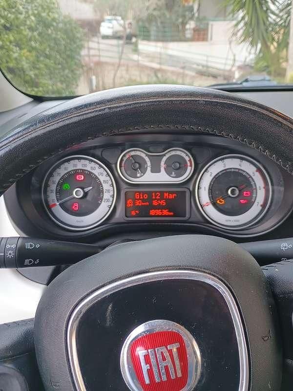 Usata Fiat 500L Trekking 120 CV (88 kW) 2014 Bianco Monovolume