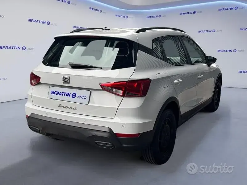 Usata Seat Arona Reference 95 CV (69 kW) 2025 Bianco SUV