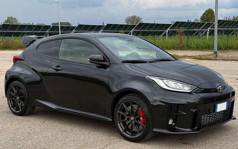 Usata Toyota Yaris 261 CV (191 kW) 2020 Berlina