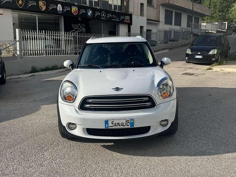 Usata Mini Cooper D Countryman 111 CV (81 kW) 2014 Bianco SUV