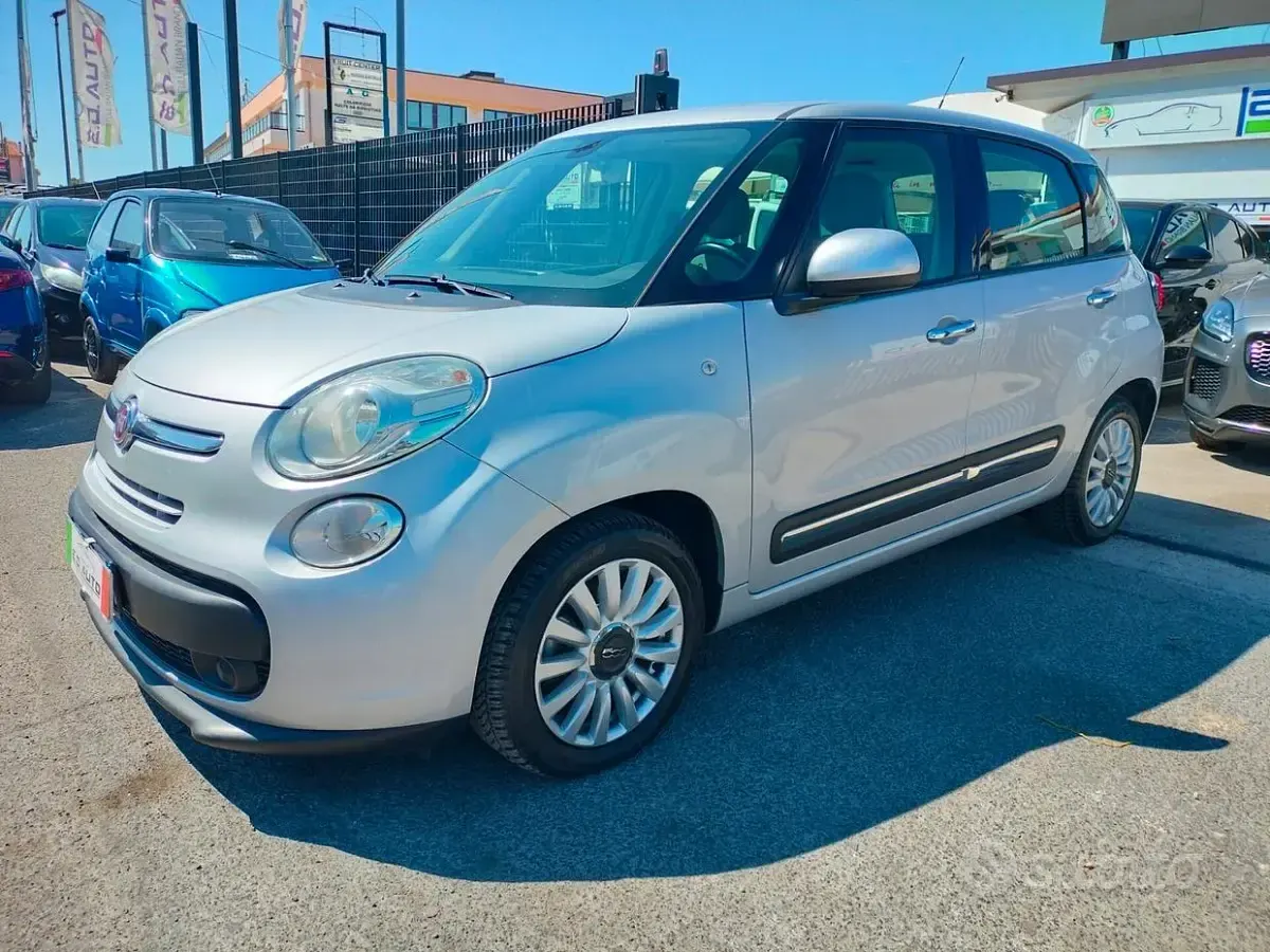 Usata Fiat 500L Lounge 85 CV (62 kW) 2013 Grigio Monovolume