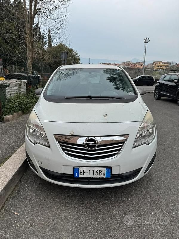 Usata Opel Meriva 95 CV (69 kW) 2010 Bianco Monovolume