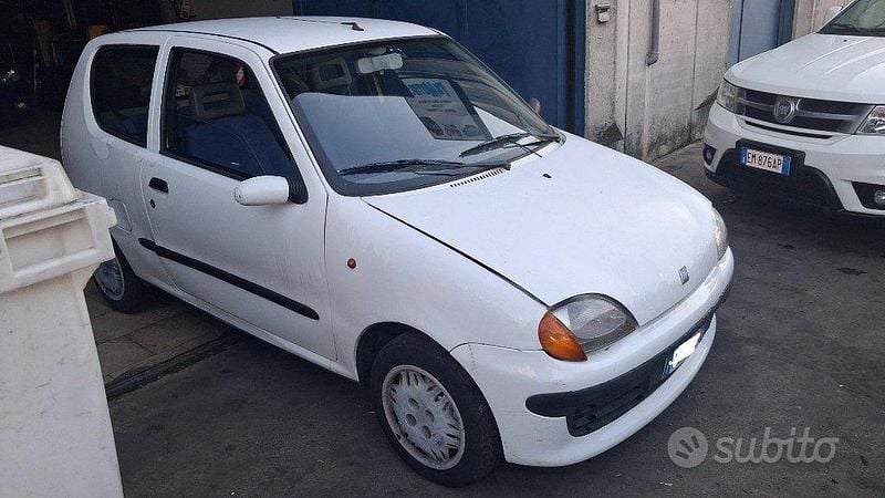 Usata Fiat Seicento 54 CV (39 kW) 1999 Bianco Utilitaria
