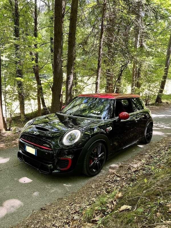 Usata 2015 Mini John Cooper Works Utilitaria | 18.500 € (Buon prezzo) - Immagine 1/4