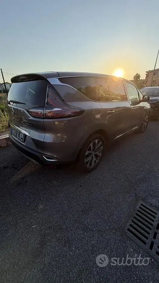 Usata Renault Espace Initiale Paris 160 CV (117 kW) 2015 Grigio Monovolume