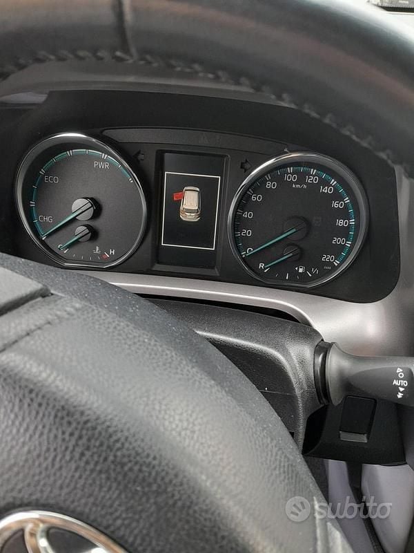 Usata Toyota RAV4 Hybrid Business Edition 155 CV (114 kW) 2017 Grigio SUV