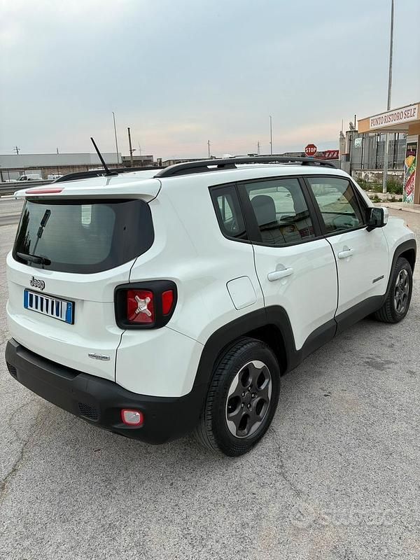 Usata Jeep Renegade 120 CV (88 kW) 2016 Bianco SUV