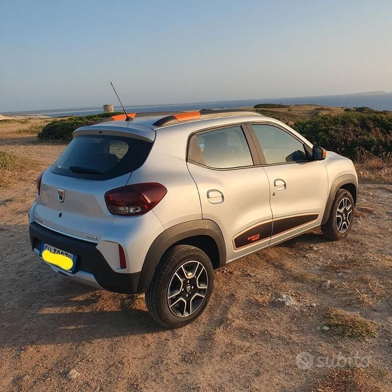 Usata Dacia Spring 18 kW (25 CV) 2022 Grigio Utilitaria
