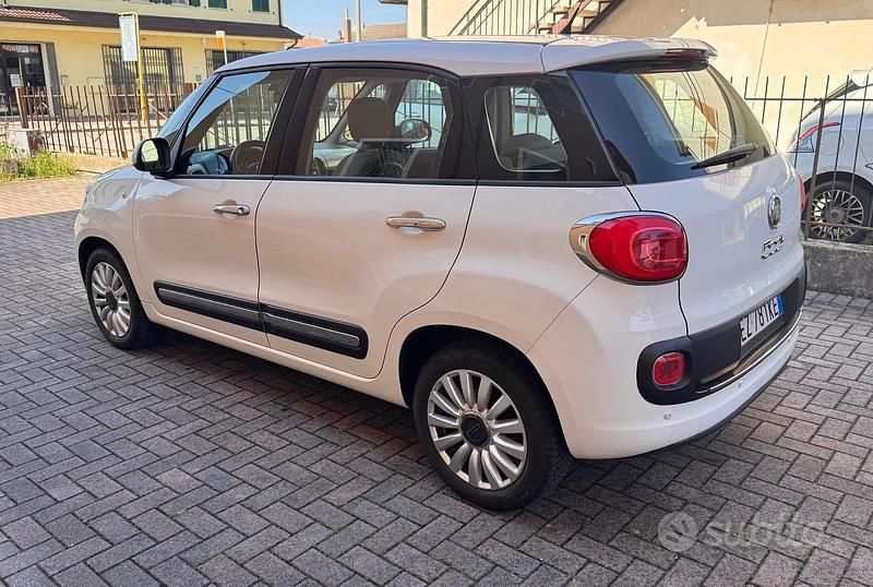 Usata Fiat 500L 105 CV (77 kW) 2015 Bianco Monovolume