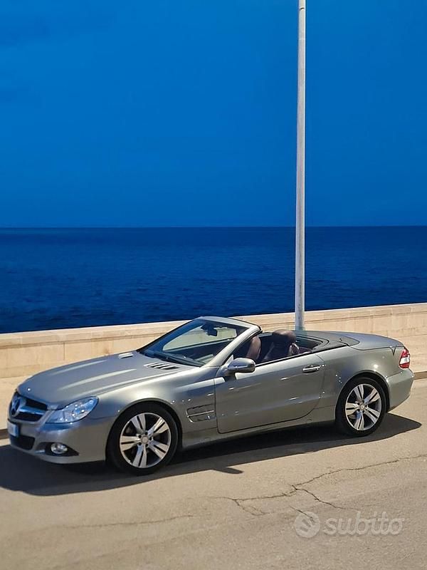 Usata Mercedes SL300 2008 Grigio Cabrio
