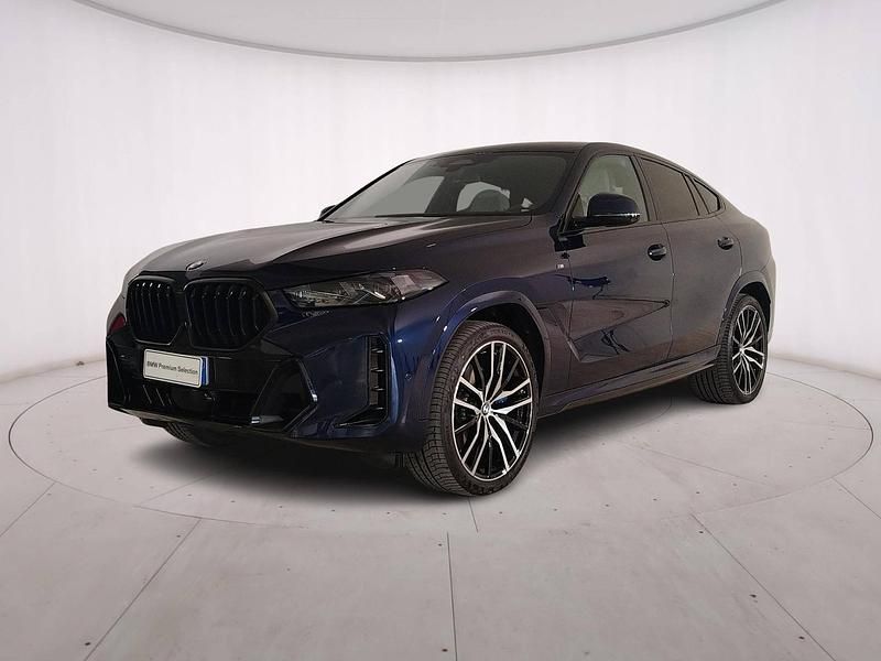 Usata BMW X6 M Sport 298 CV (219 kW) 2024 Blu SUV