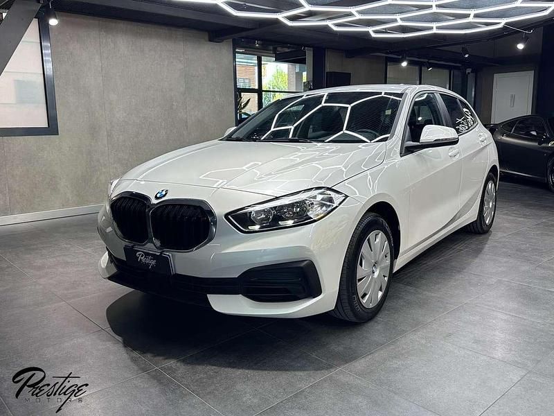 Usata BMW 116 109 CV (80 kW) 2023 Bianco Utilitaria