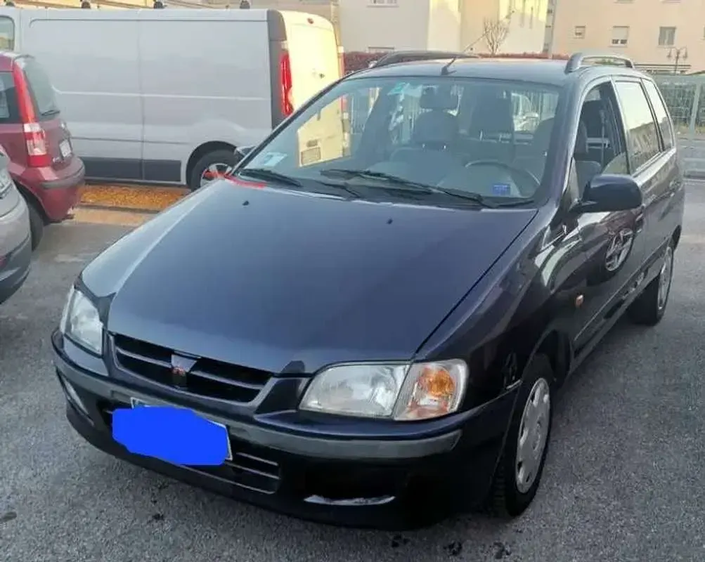 Usata Mitsubishi Space Star 86 CV (63 kW) 2000 Bluazzurro Monovolume